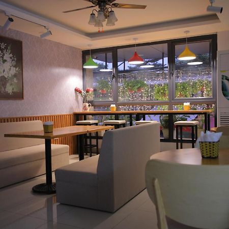 Ann House Hotel And Apartment Ханой Екстериор снимка