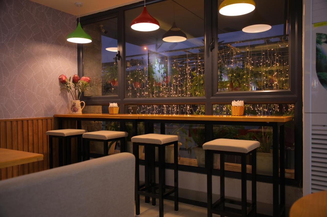 Ann House Hotel And Apartment Ханой Екстериор снимка